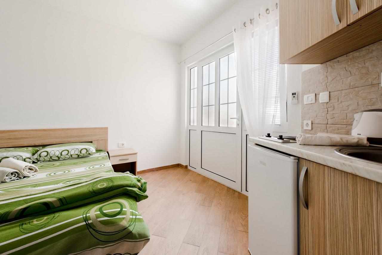 Apartments Vukmarkovic Sutomore Exterior foto